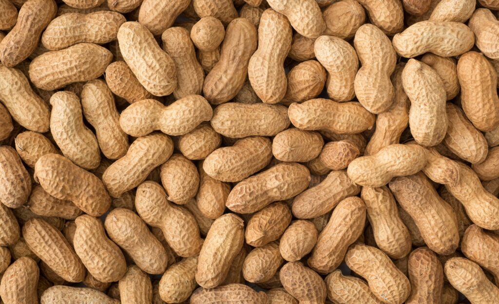 11 Health Benefits of Peanuts and Potential Side Effects Naturally Daily