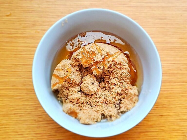 Best Ways to Get Rid Of Dead Skin on Lips Naturally Naturally Daily