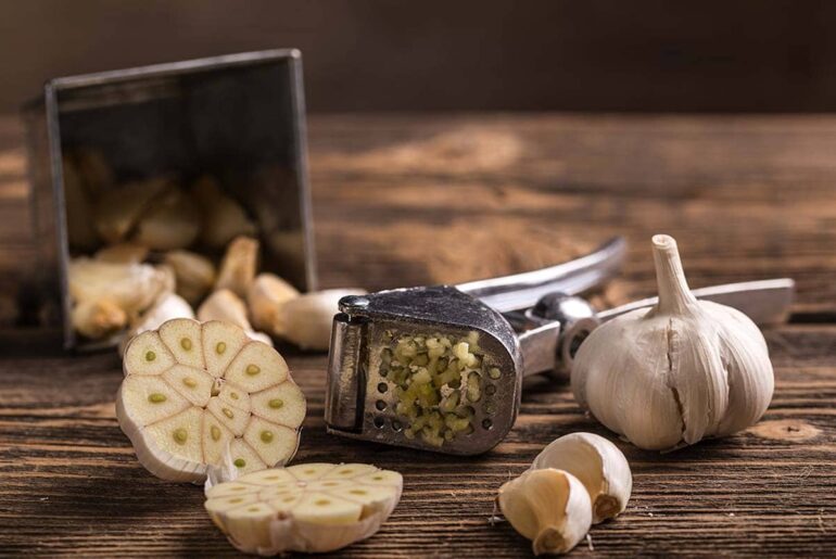 15 Home Remedies to Get Rid of Herpes and How to Use Them Naturally Daily