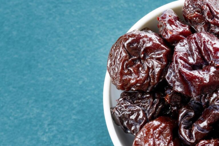 8 Best Substitutes for Vegetable Oil in Brownies Naturally Daily