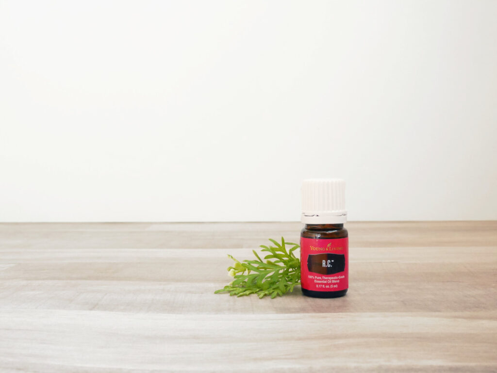 RC Essential Oil Benefits, Uses, and Side Effects Naturally Daily