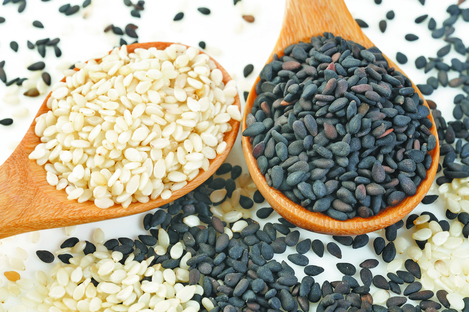 5 Healthy Substitutes For Poppy Seeds Naturally Daily