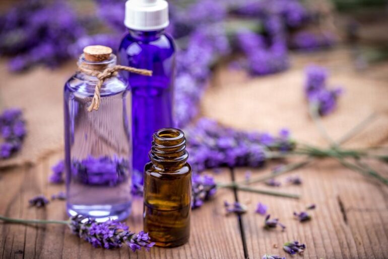 Top 11 Essential Oils for Skin Discoloration, Hyperpigmentation, & Melasma