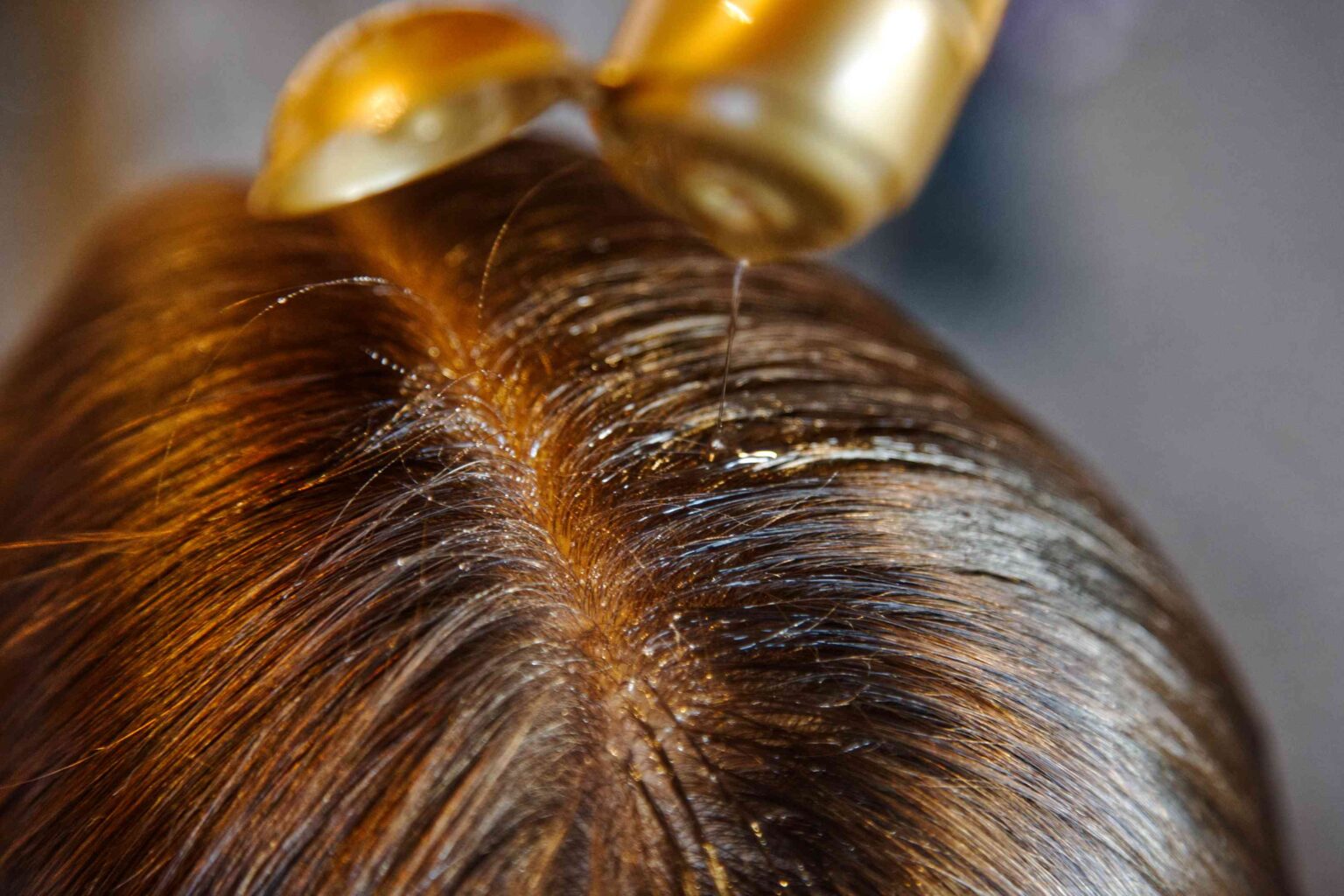 10 Amazing Benefits of Grapeseed Oil for Hair